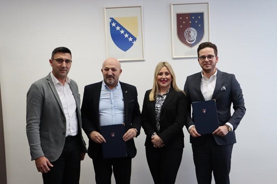 ks-plate-sluzbenika-povecane-ugovor