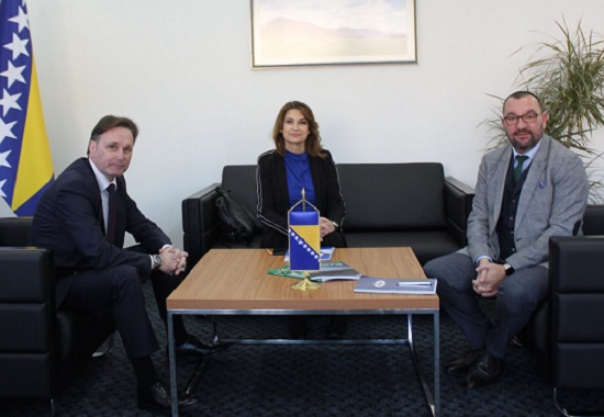 Hrnjic-sastanak-Meggle