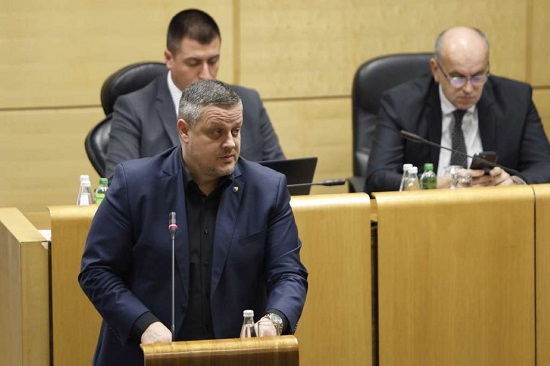 mijatovic-parlament-foto