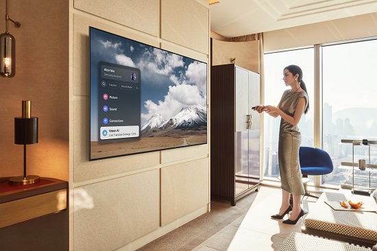 Samsung-OLED-S90F_pers_wall_VisionAI