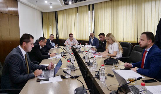 vlada-zdk-vodila-ministarka-cisija
