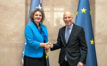 Guverner Narodne banke Austrije u posjeti CBBiH, data podrška reformskim naporima