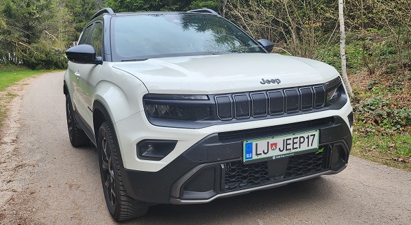 jeep-avenger-4xe-front