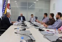 KS: Uprkos većem broju saobraćajnih nesreća, broj smrtnih slučajeva je prepolovljen