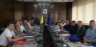 Ministar Mijatović potpisao ugovore: Skoro 22 miliona KM za razvoj male privrede u FBiH